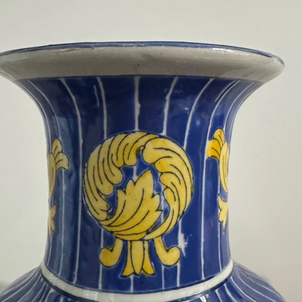 Vintage Chinese Porcelain hand Painted Enamel Fruit Basket. Chinoiserie Blue 12”